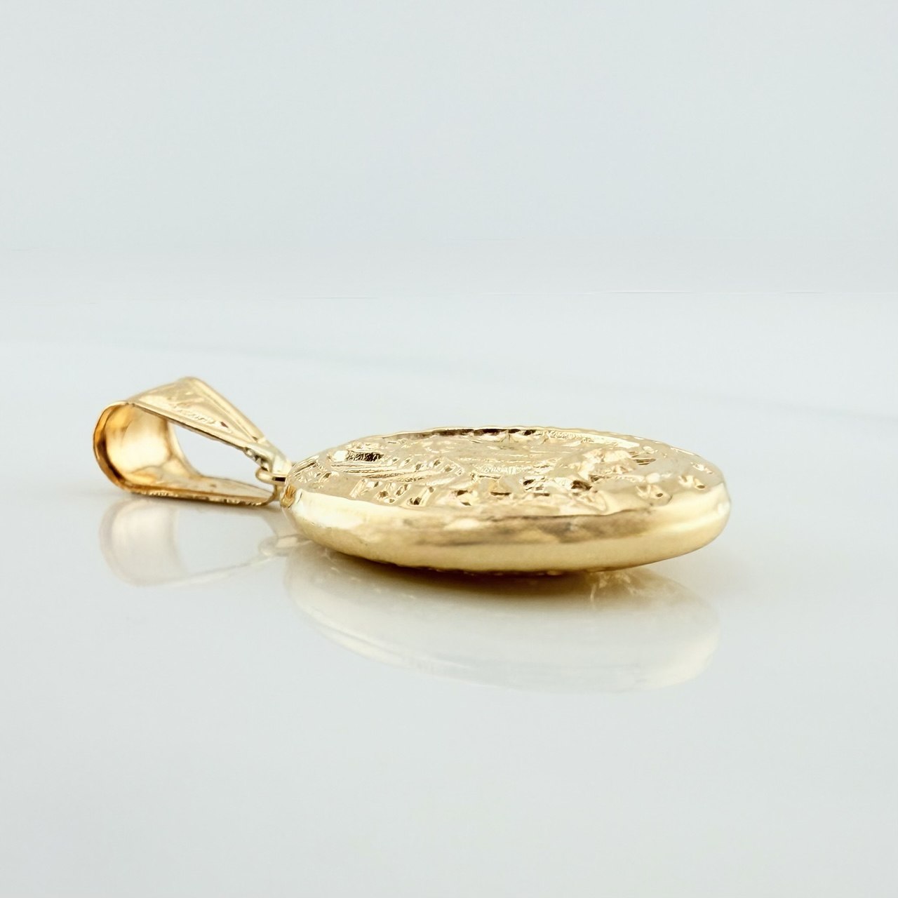 Pendant Virgin of Guadalupe 1.5 g / 1 1/4 in Yellow Gold 18K