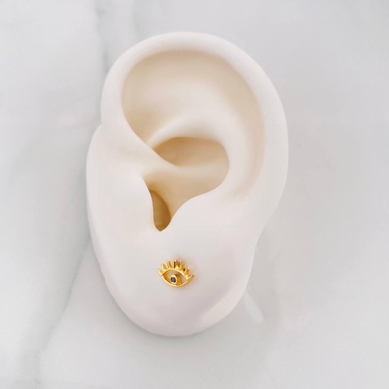Stud Earrings Mystic Eye 0.7g / in / 8.41mm Yellow Gold 18K