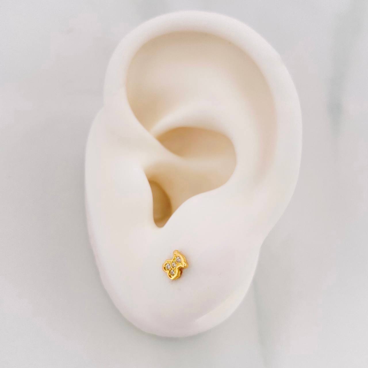 Bear Ts Stud Earrings 0.75g / in / 2.95mm Yellow Gold 18K
