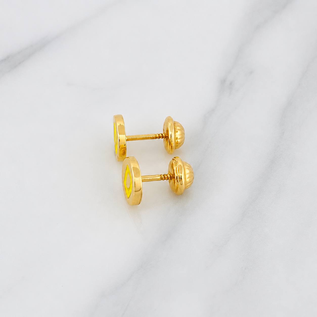 Topos Letra D 1.05g / in / 7.15mm Oro Amarillo 18K