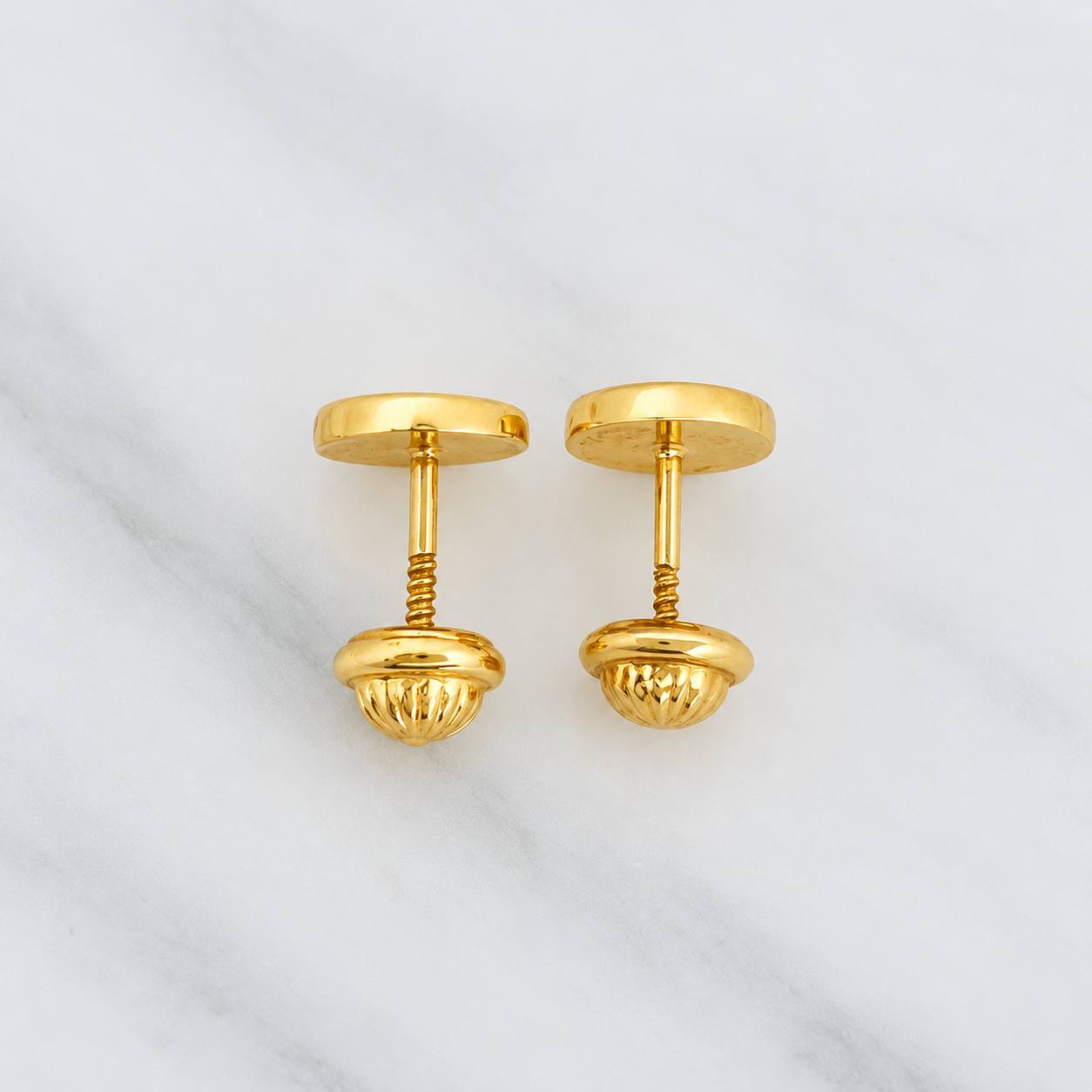 Topos Letra D 1.05g / in / 7.15mm Oro Amarillo 18K