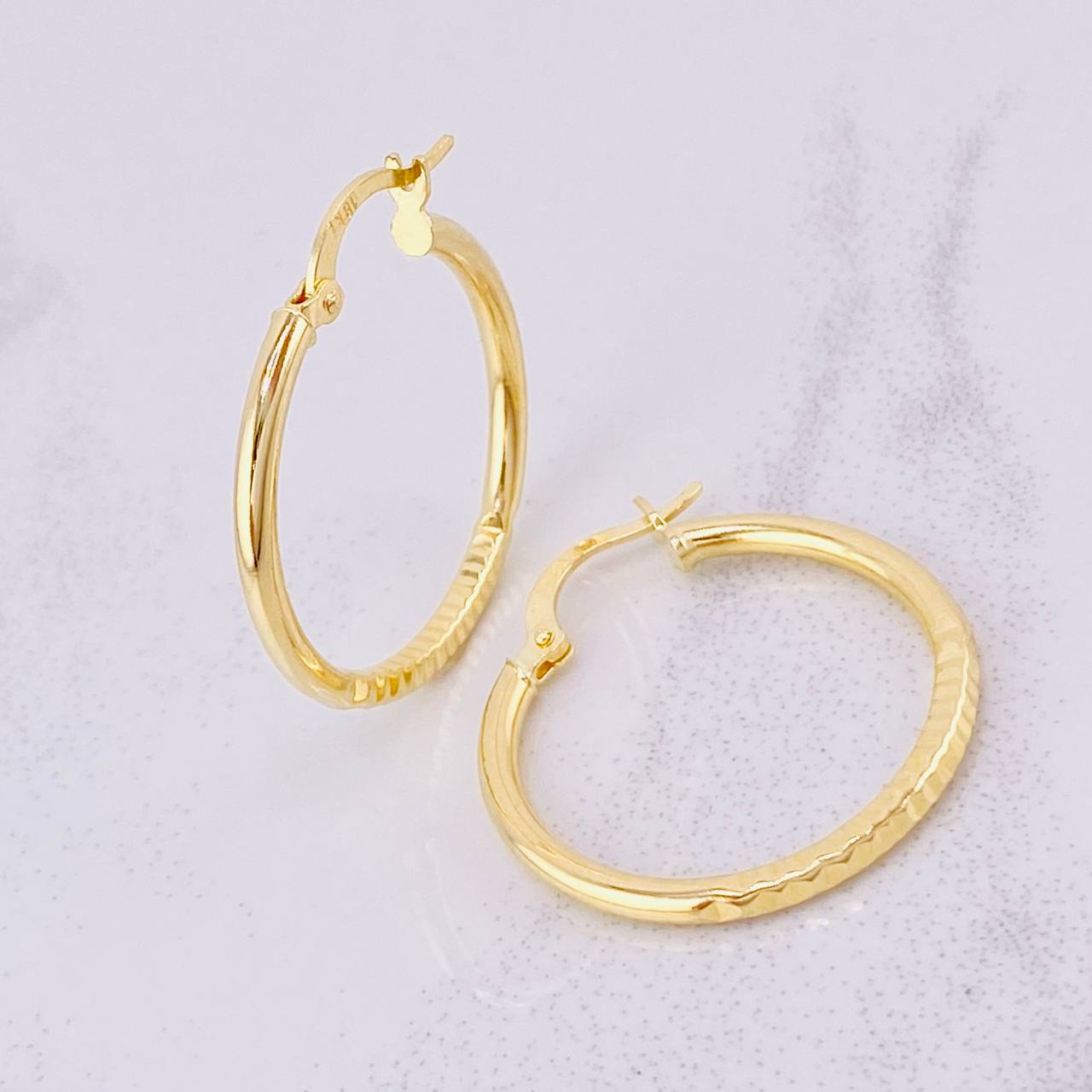 Candongas Arly 1.75g / 1 in Oro Amarillo 18K