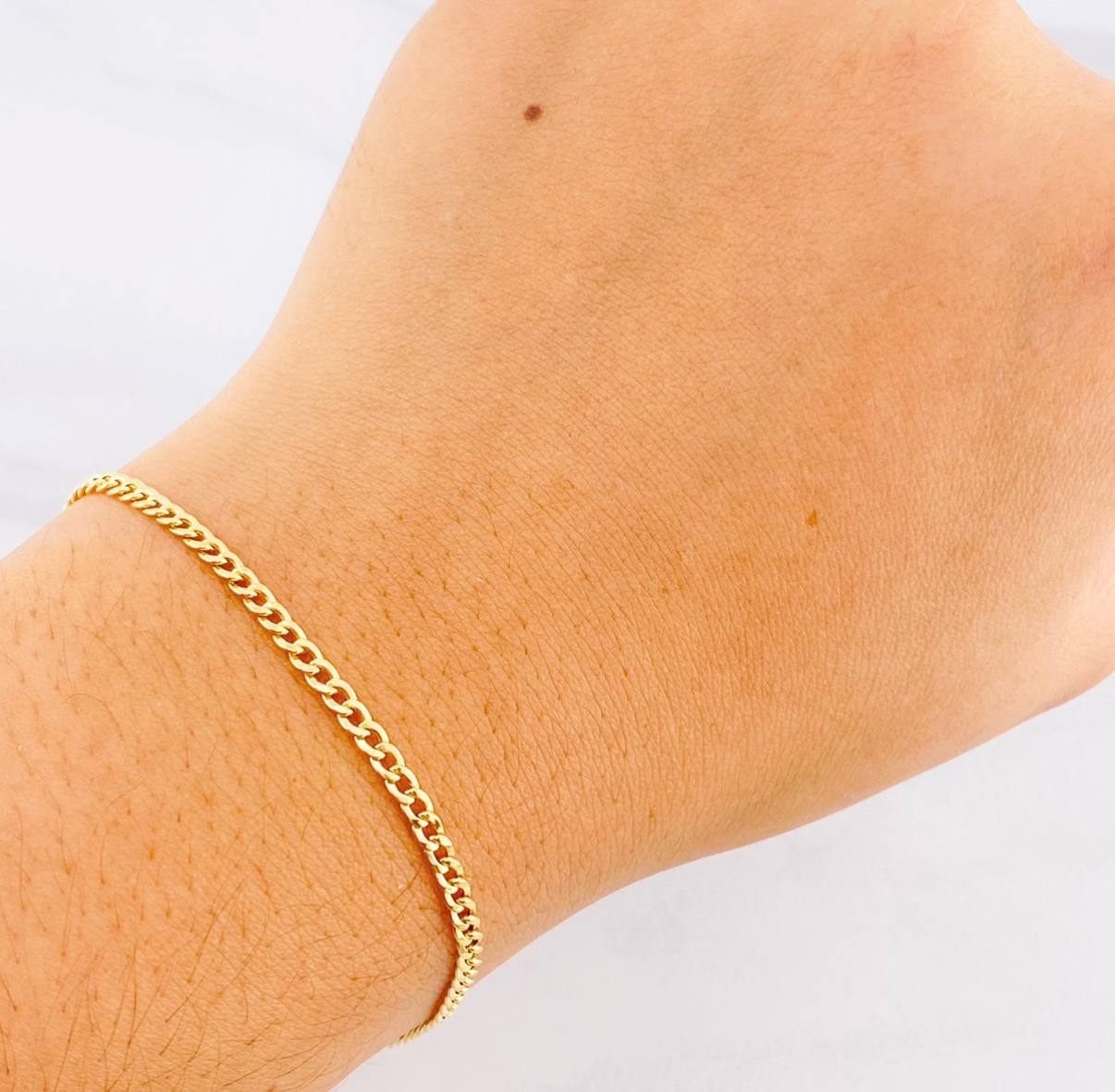 Cuban Links Bracelet 1.05g / 7 1/2 in / 2.5mm Yellow Gold 18K