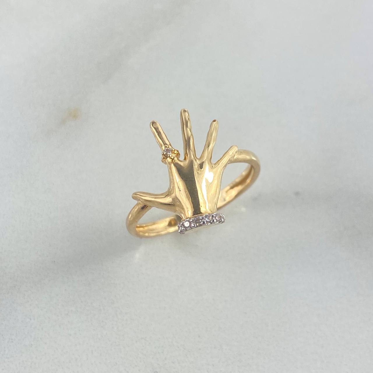 Ring Hand 2.8gr / Size 6 3/4 / White Zircons Two-tone Yellow White Gold ©