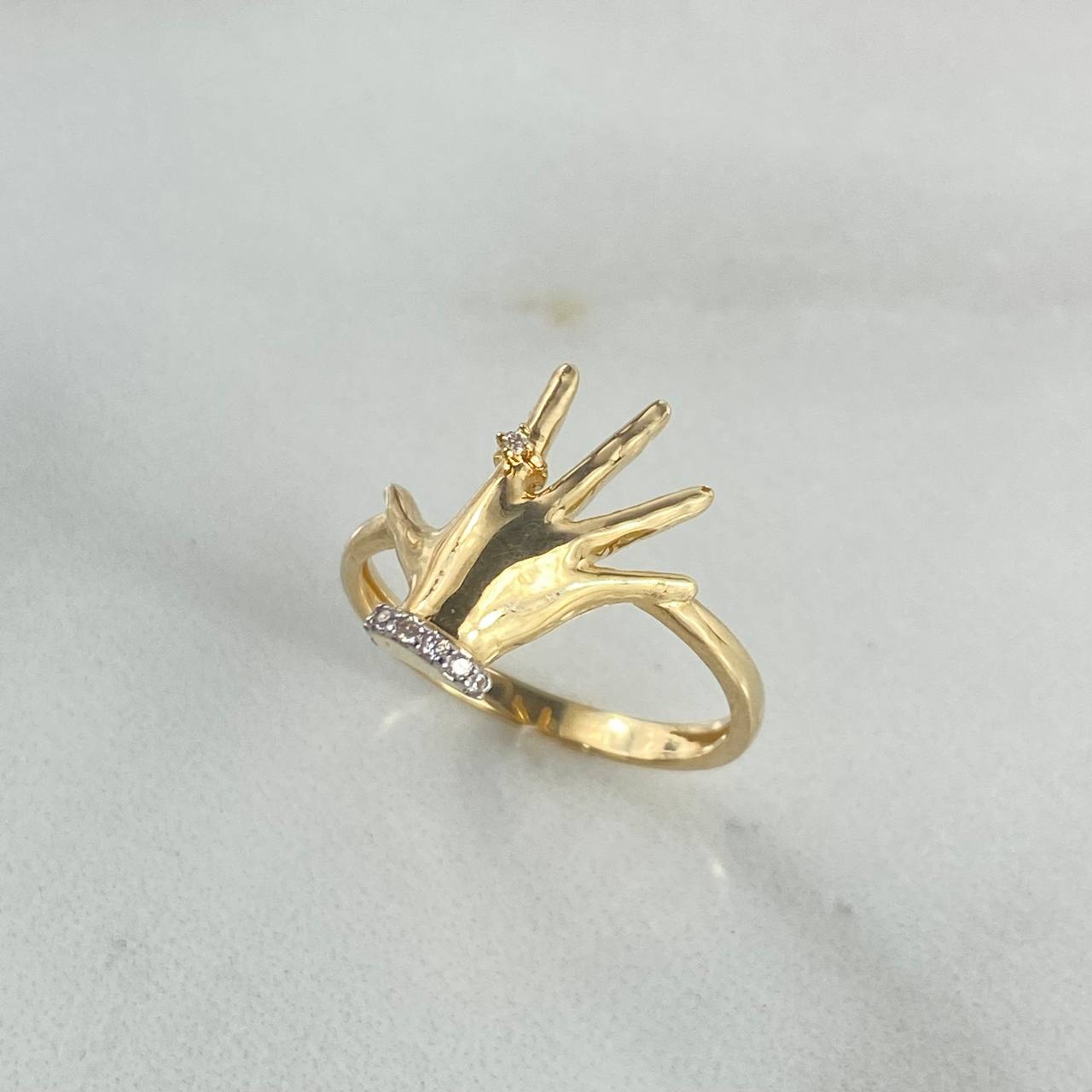 Ring Hand 2.8gr / Size 6 3/4 / White Zircons Two-tone Yellow White Gold ©