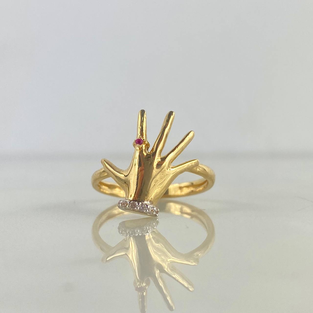 Ring Hand 2.8gr / Size 5 3/4 / White Fuchsia Zircons Two Yellow White Golds ©