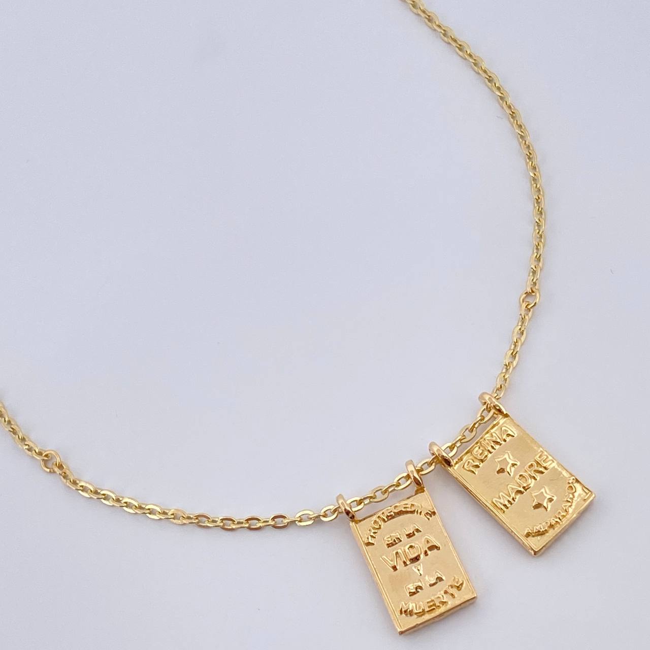 Cadena Escapulario Aro Seguido 5.15gr / 16 3/4 in / 1.5mm Oro Amarillo 18K &