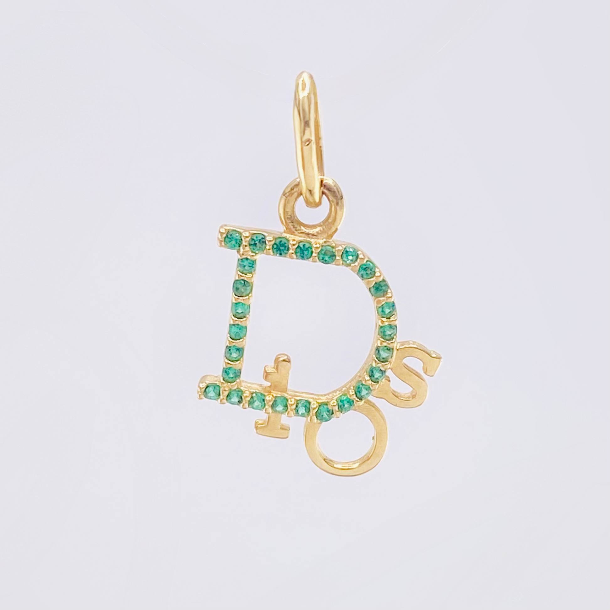 Dije Dios 1.1gr / 3/4 in / Oro Amarillo 18K *