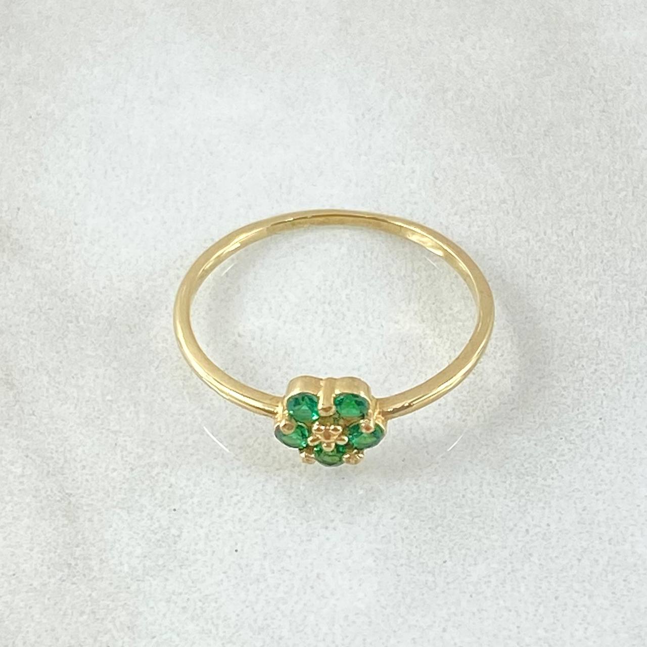 Sakura Flower Ring 1.2gr / Size 5 3/4 / 18K Gold -