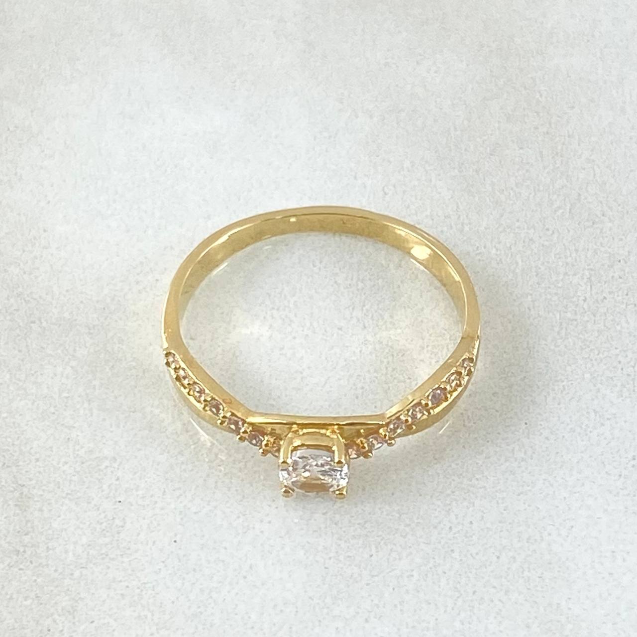 Infinity Unilateral Solitaire Ring 2.1gr / Size 6 3/4 / 18K Gold -