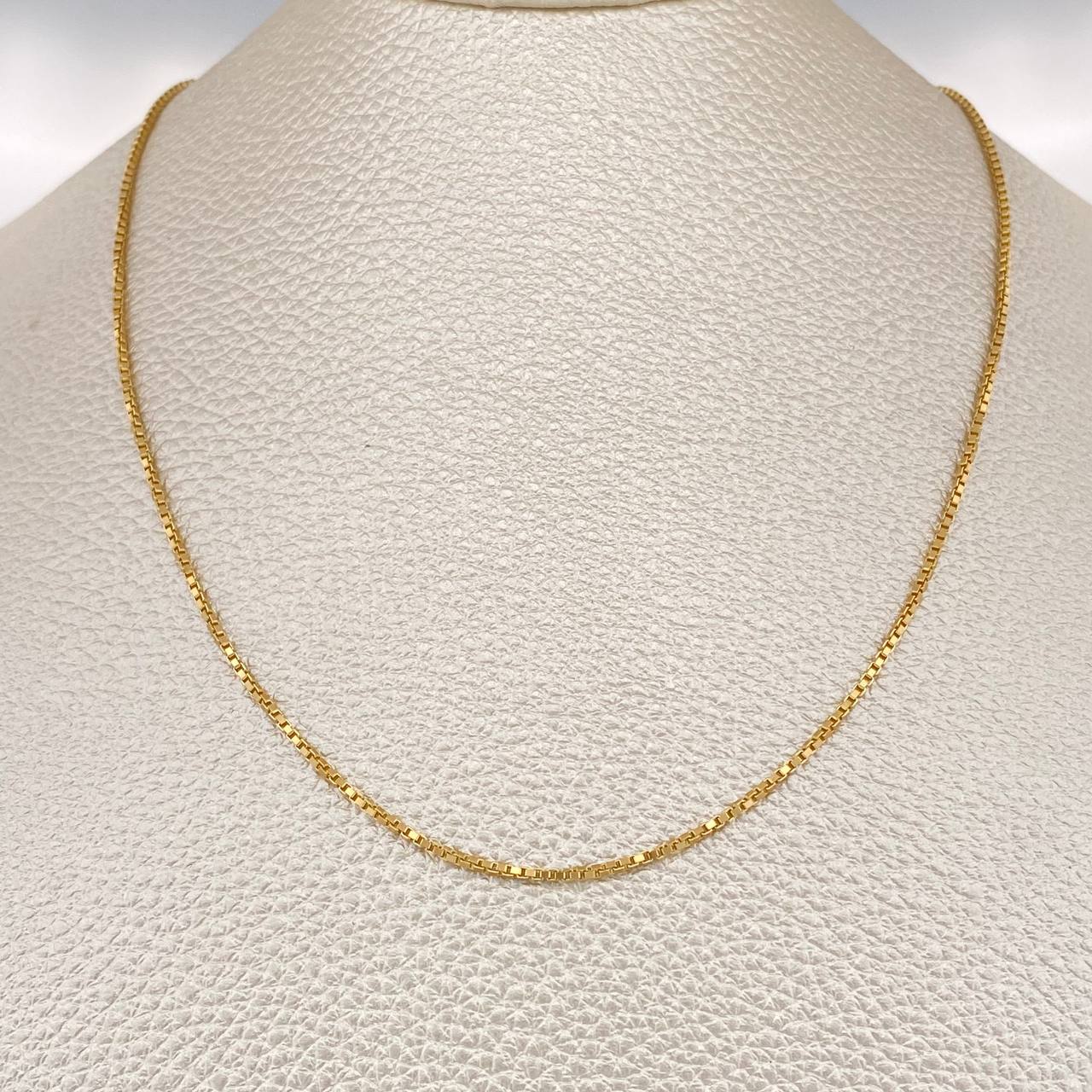 Cadena Veneciana 3.5gr / 17 3/4 in / 1.5mm Oro Amarillo +3 18K $