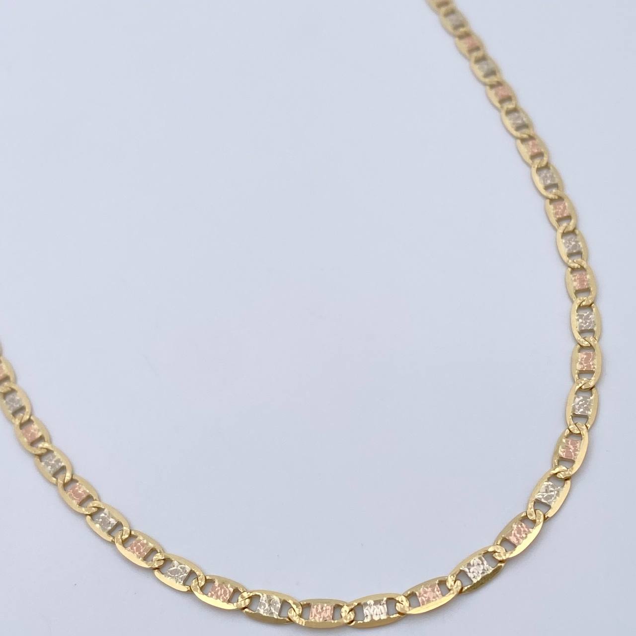 Flat Mariner Chain 6.05gr / 20 in / 2.5mm Three Golds +3 18K $
