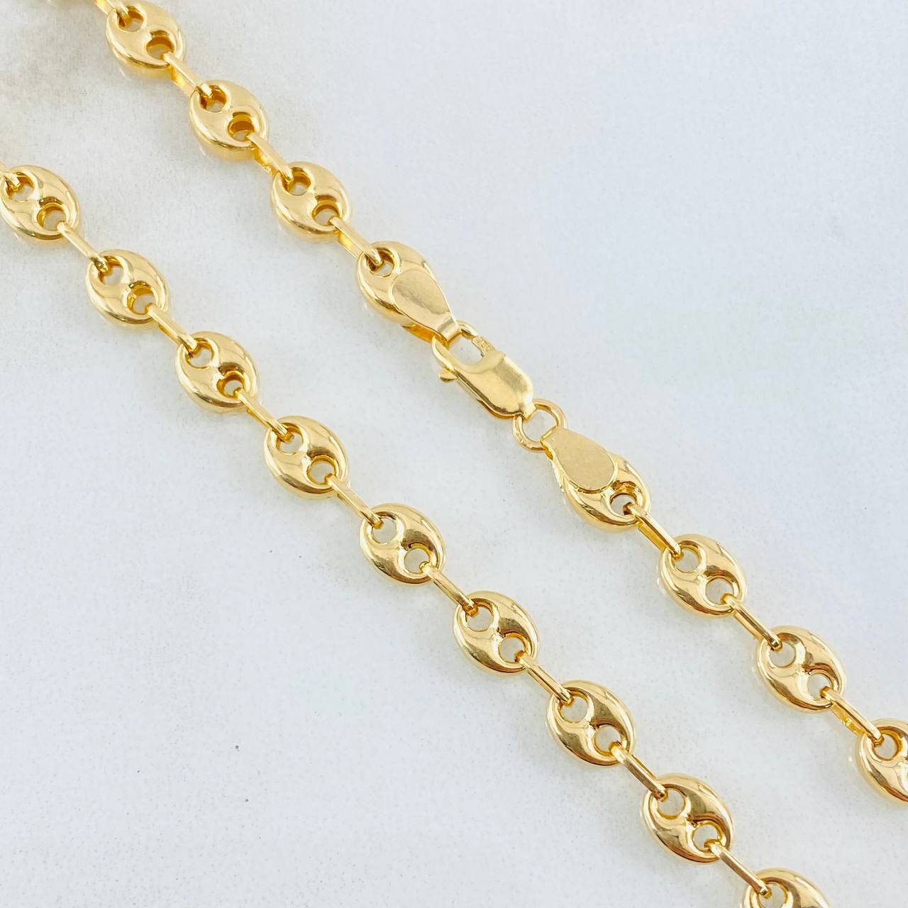 Cadena Gc 11.1gr / 26 1/2 in / 4.7mm Oro Amarillo 18K ©