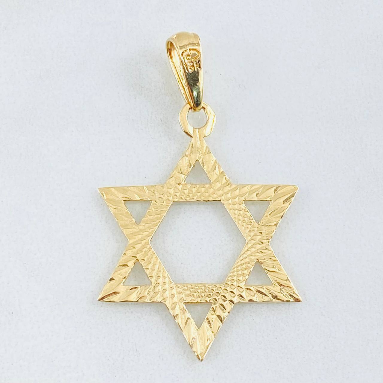Pendant Star of David 2.35gr / 1 1/2 in / 18K Yellow Gold