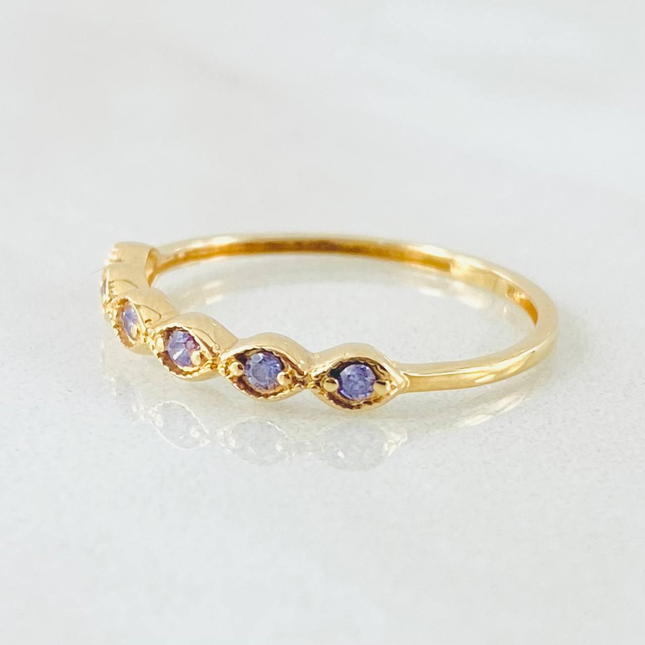 Eye Line Ring 1gr / Size 6 / 18K Gold ©