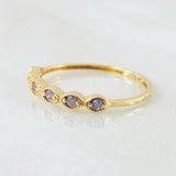 Eye Line Ring 1gr / Size 6 / 18K Gold ©