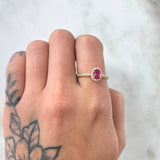 Anillo Solitario Halo Ovalo 2.35gr / T7 3/4 / Oro 18K ©