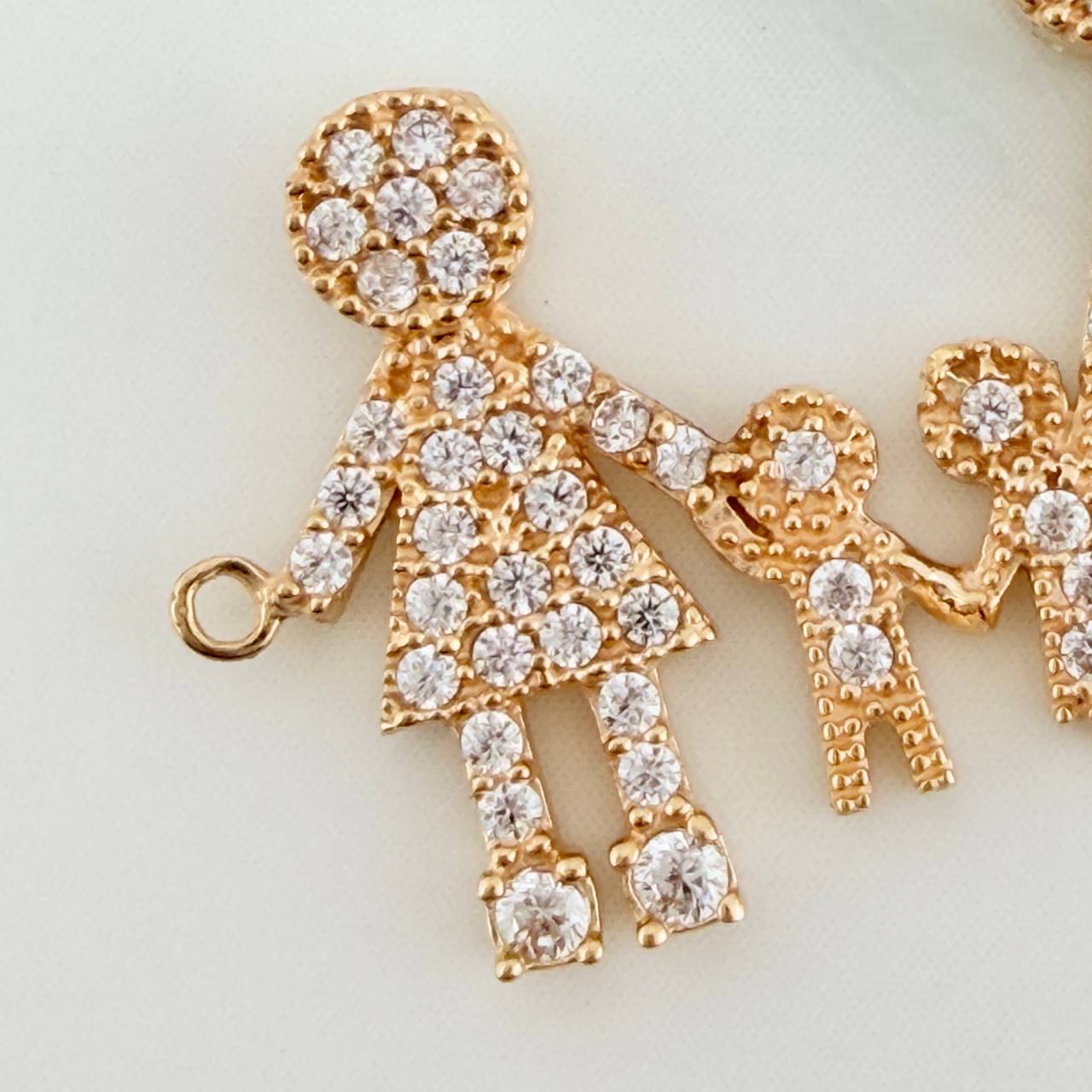 Family of Four Charm 2gr / 1 in / 18K Yellow Gold %