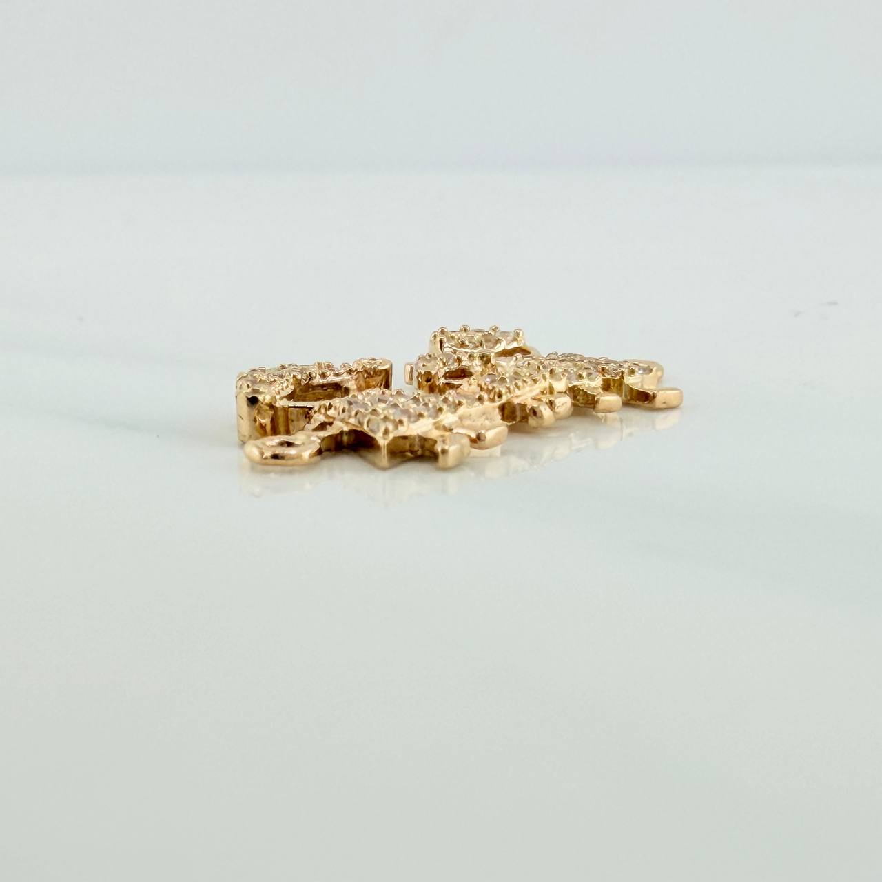 Herraje Familia Silueta 1.6gr / 3/4 in / Oro Amarillo 18K %