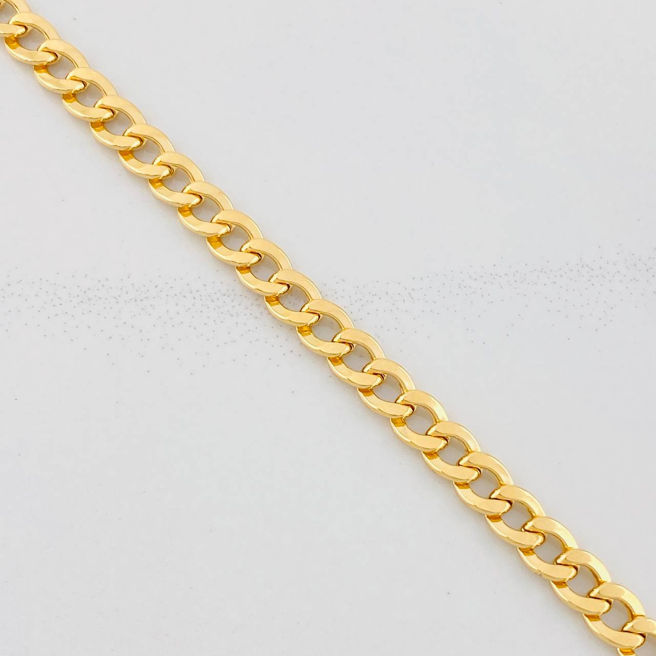 Cuban Anklet 5.85g / 9 3/4 in / 5.5mm 18K Yellow Gold