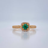 Anillo Halo Cuadrado 2.2gr / T6 1/4 / Oro Amarillo 18K %