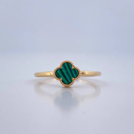 Anillo Trebol Malaquita Verde 1.2 g / T7 1/2 Oro Amarillo 18K