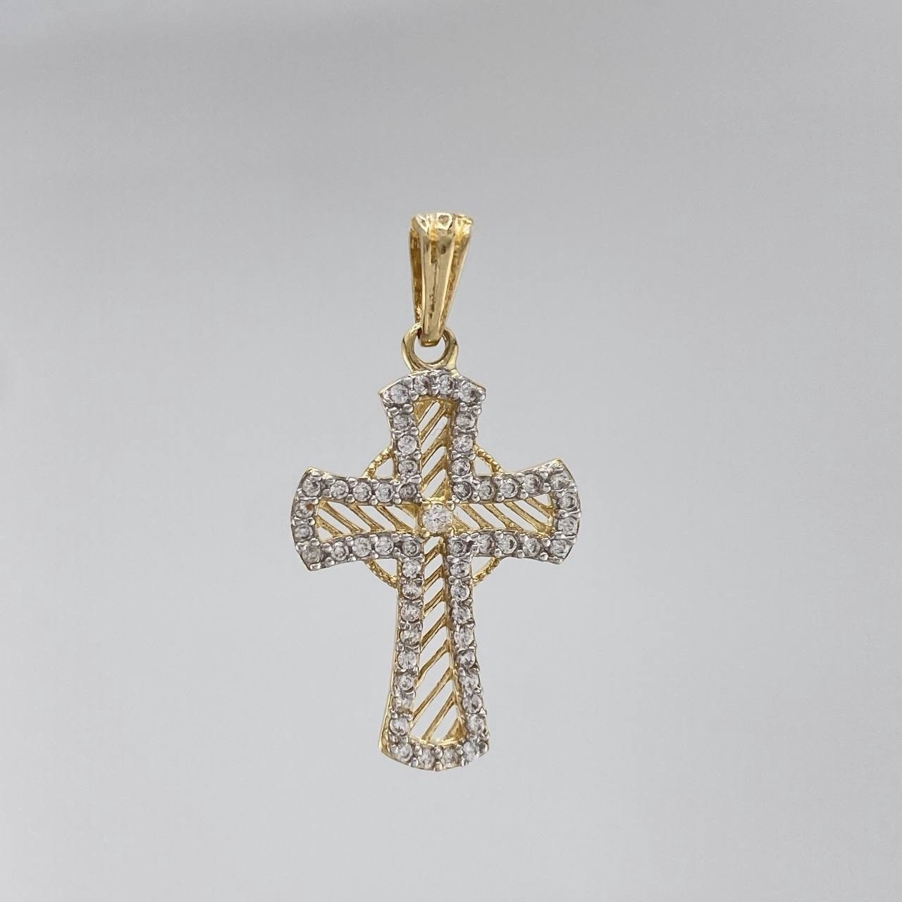 Pendant Cross Lines 1.9 g / 1 1/4 in Two Golds Yellow White 18K