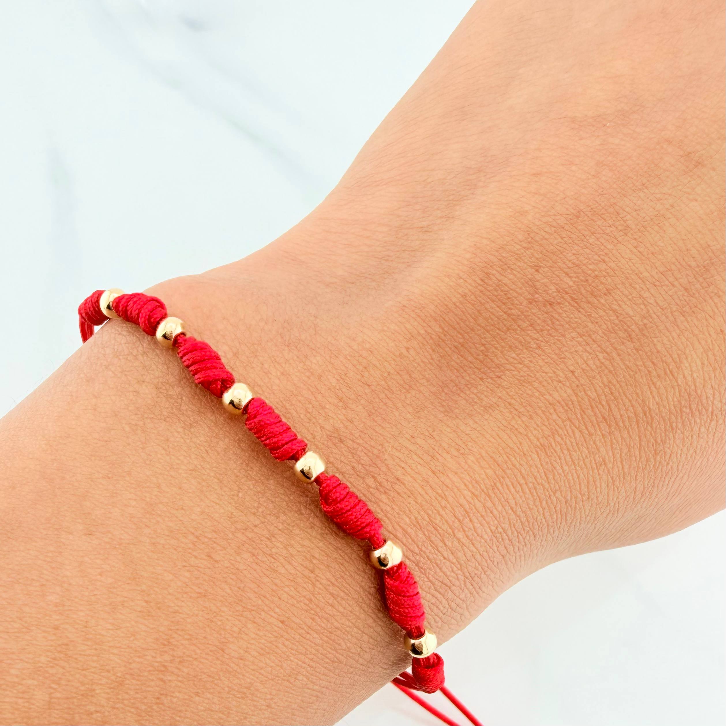 Red Woven Bracelet 7 Knots 6 Units / 3mm 18K Yellow Gold