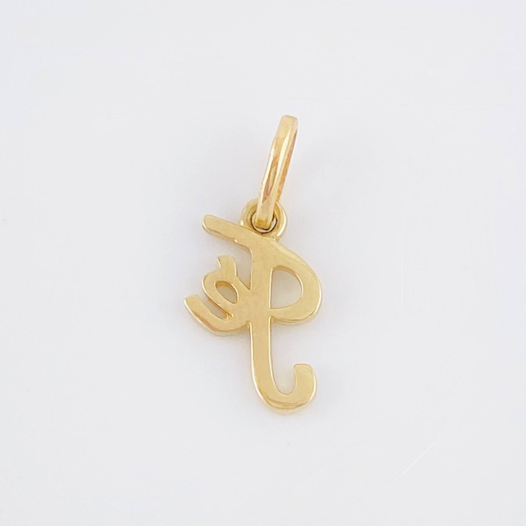 Dije Fe 0.85gr / 3/4 in / Oro Amarillo 18K *