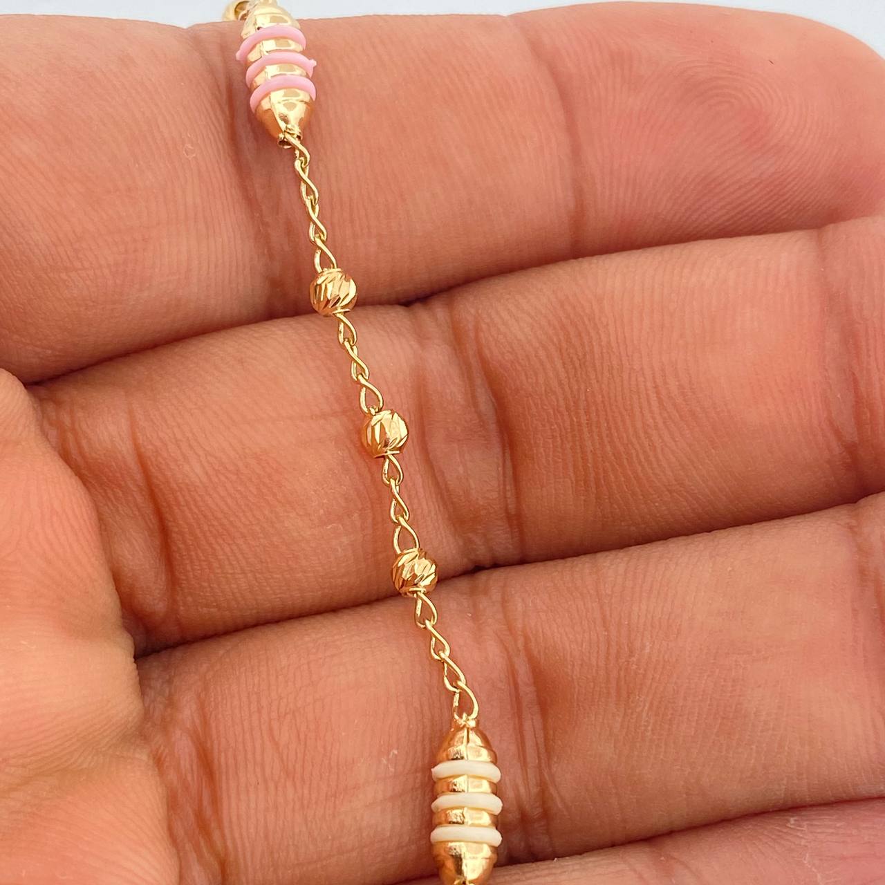 Pulso Espiga Barril 2.6gr / 7 1/2 in / 3mm Oro Amarillo 18K %