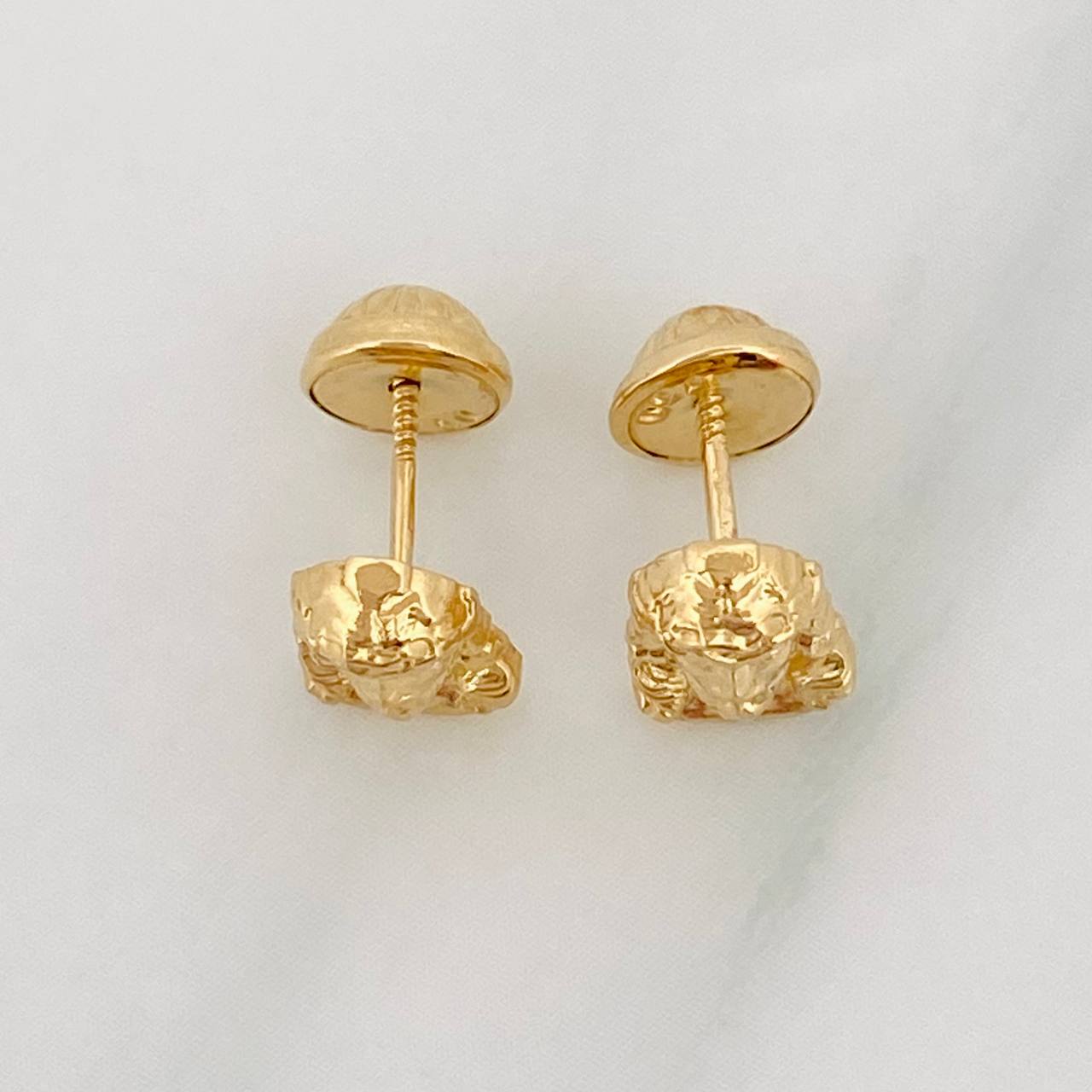 Topos Rostro Cristo 0.85g / in / 7.8mm Oro Amarillo 18K