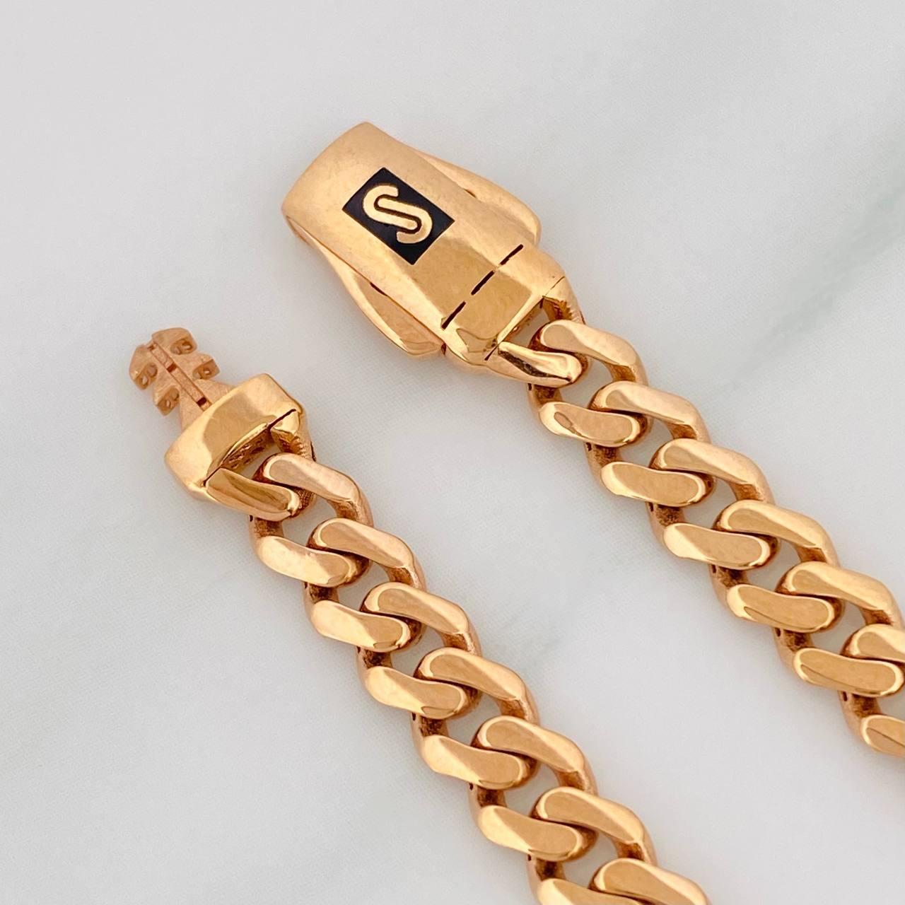 Pulso Cubano Infinito 6.9g / 8 1/4 in / 4.94mm Oro Rosa 18K