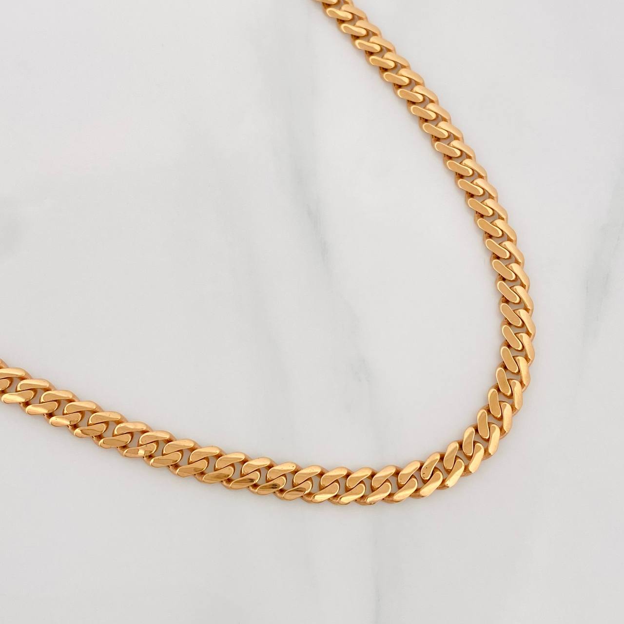 Cadena Cubano Infinito 19.1g / 24 in / 4.85mm Oro Rosa 18K