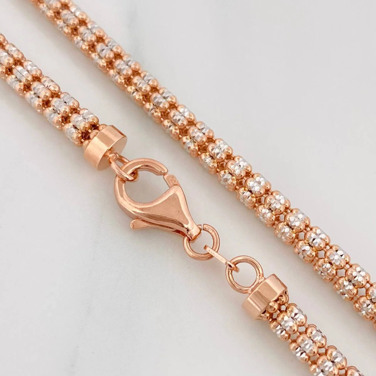 Ice Chain 18.5g / 28 in / 2.5mm Two-Tone White and Rose Gold 18K