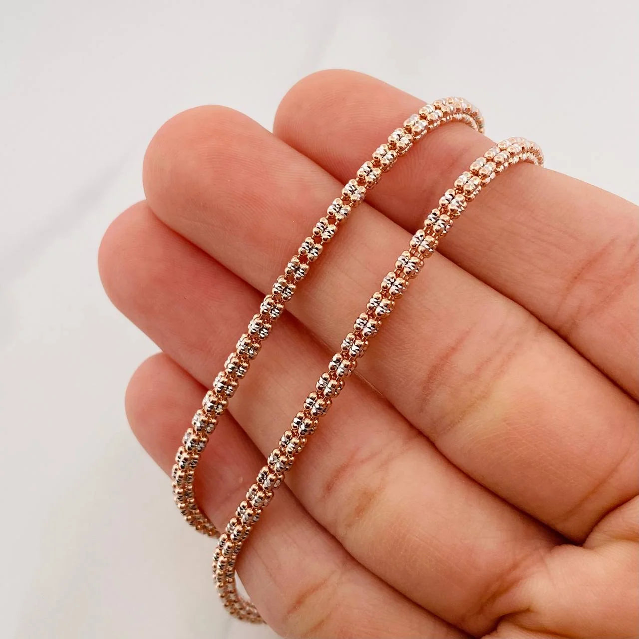 Ice Chain 18.5g / 28 in / 2.5mm Two-Tone White and Rose Gold 18K