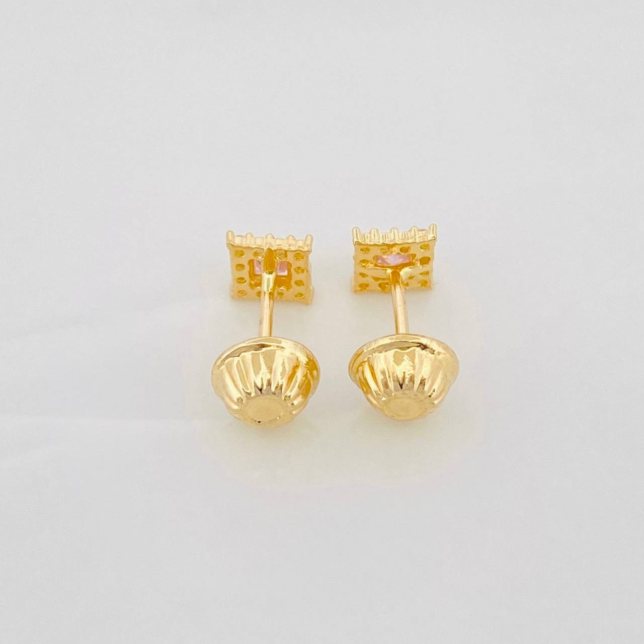 Topos Halo Cuadrado 0.7g / in / 4.2mm Oro Amarillo 18K