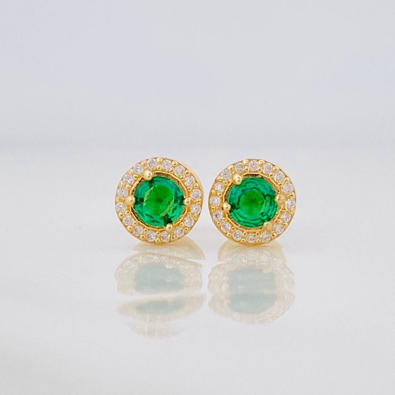 Topos Halo Circulo 0.95g / in / 6.1mm Oro Amarillo 18K