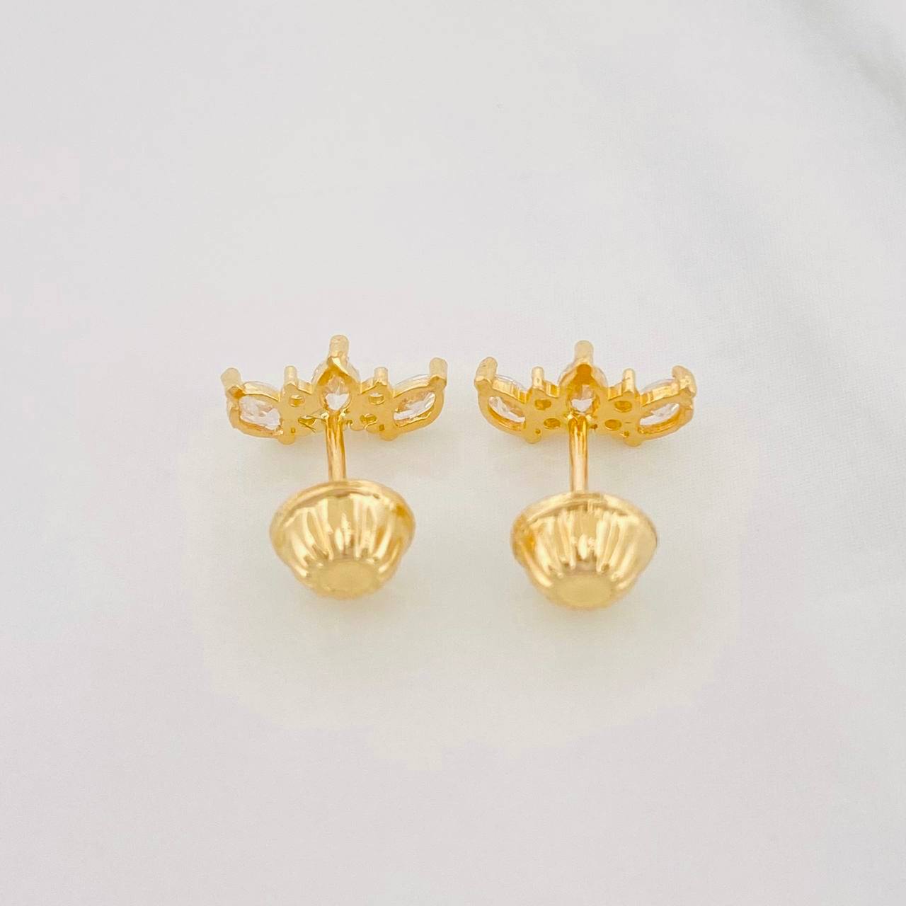 Topos Tiara 0.8g / in / 8.9mm Oro Amarillo 18K
