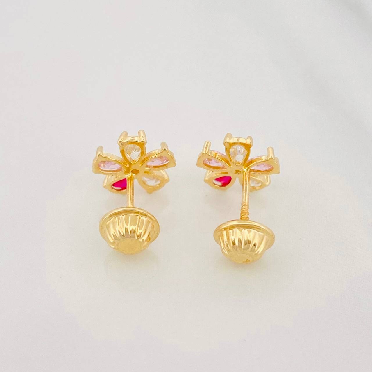 Flower Stud Earrings 1g / in / 7.9mm Yellow Gold 18K