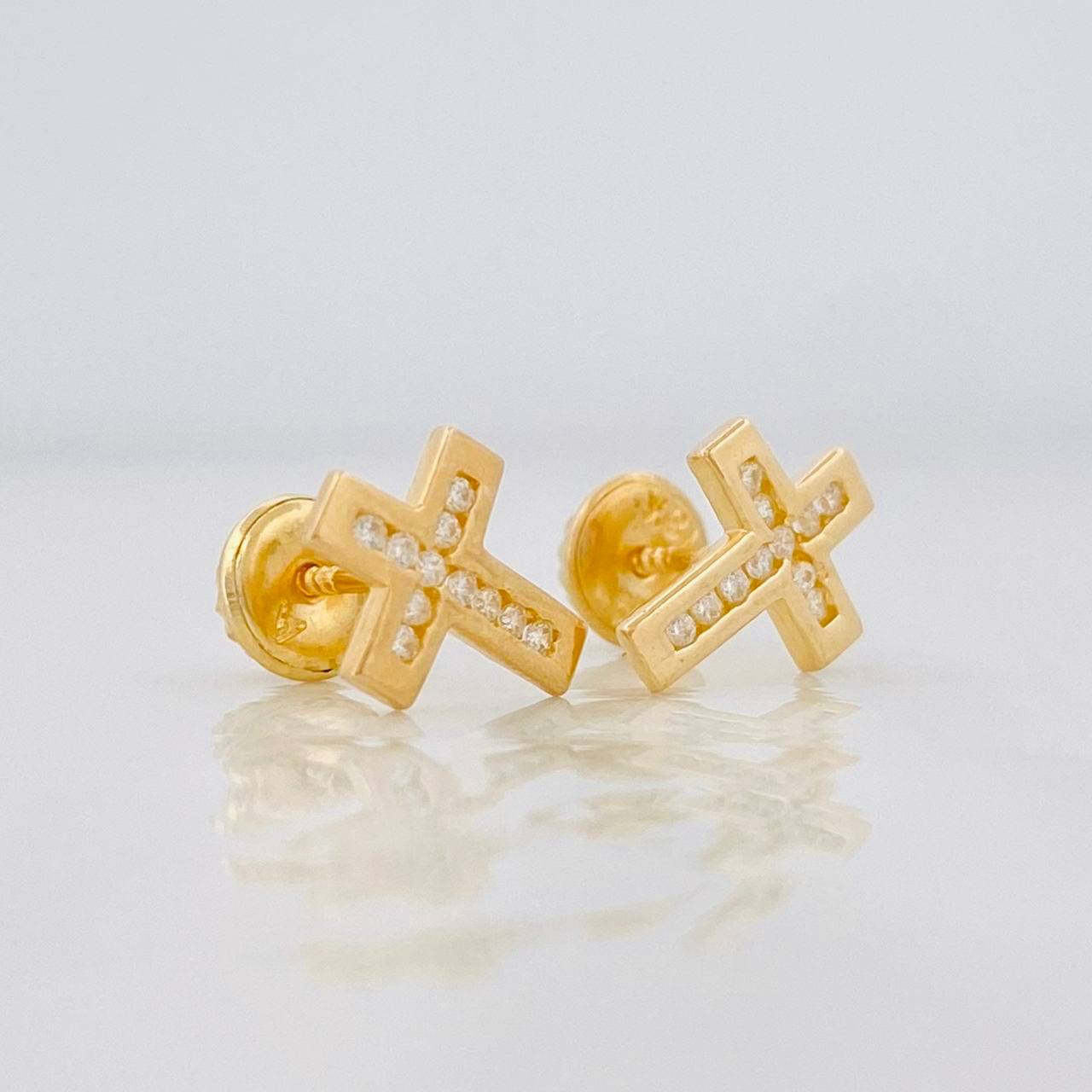 Topos Cruz 1.15g / in / 7.9mm Oro Amarillo 18K