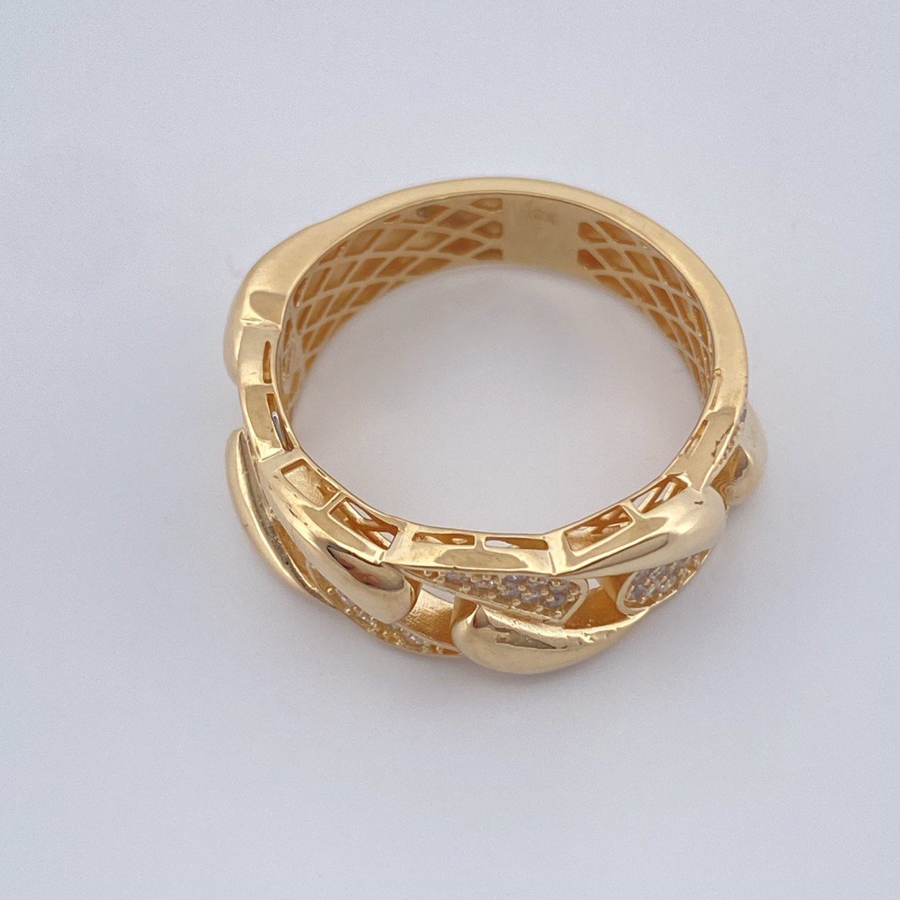 Anillo Cubano 5.7gr / T7 3/4 / Oro Amarillo 18K %