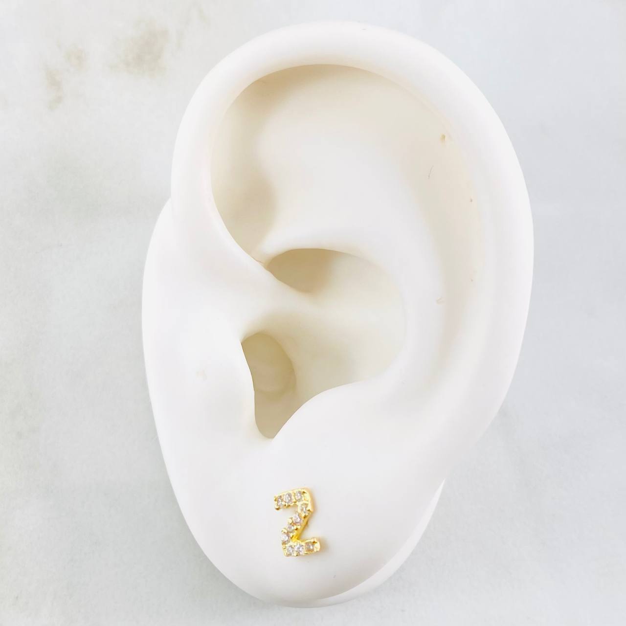 Topos Letra Z 0.75gr / 5mm Oro Amarillo 18K