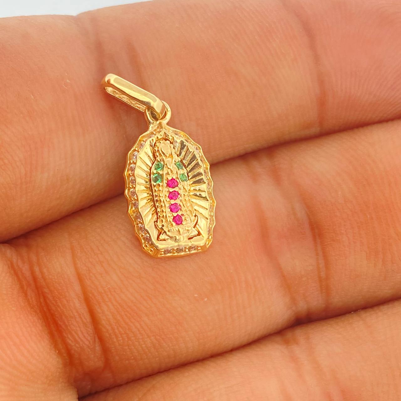 Dije Virgen De Guadalupe 1.15gr / 3/4 in / Oro Amarillo 18K $