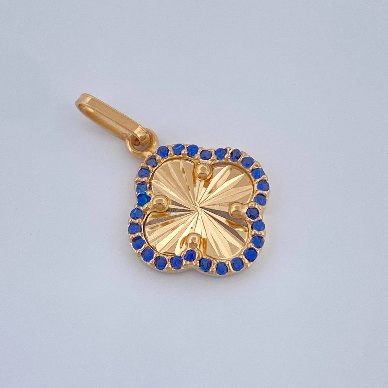 Dije Trebol Dorado 1.2gr / 3/4 in / Oro Amarillo Nac.Esp. 18K $