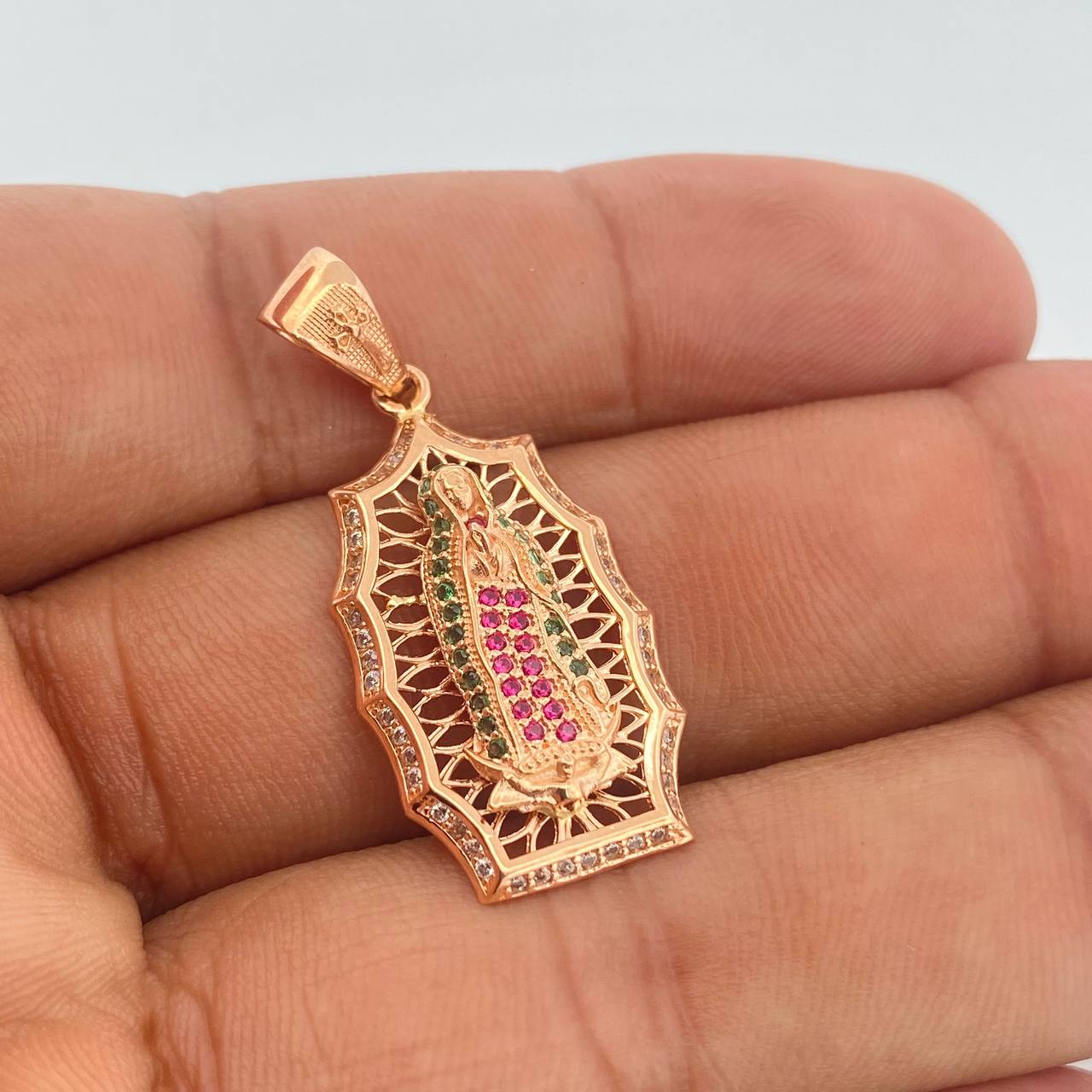 Pendant Virgin of Guadalupe 4.35gr / 1 1/2 in / 18K Rose Gold $