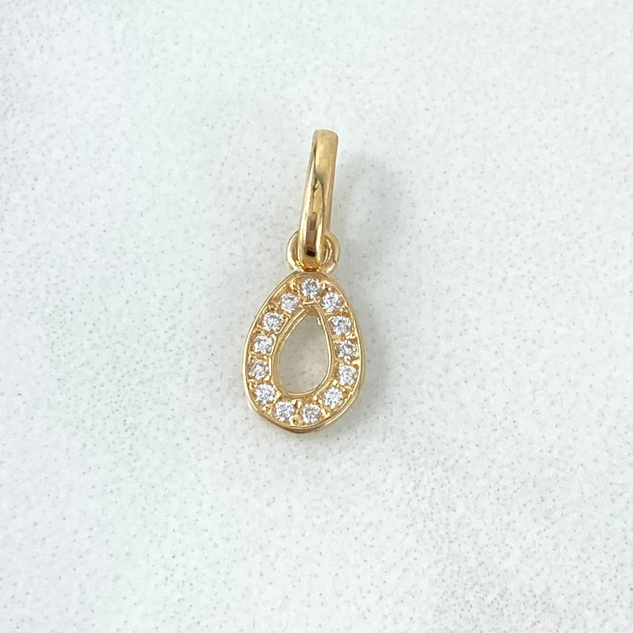 Pendant Letter O Silhouette 0.45gr / 1.6cm / White Zircons Yellow Gold