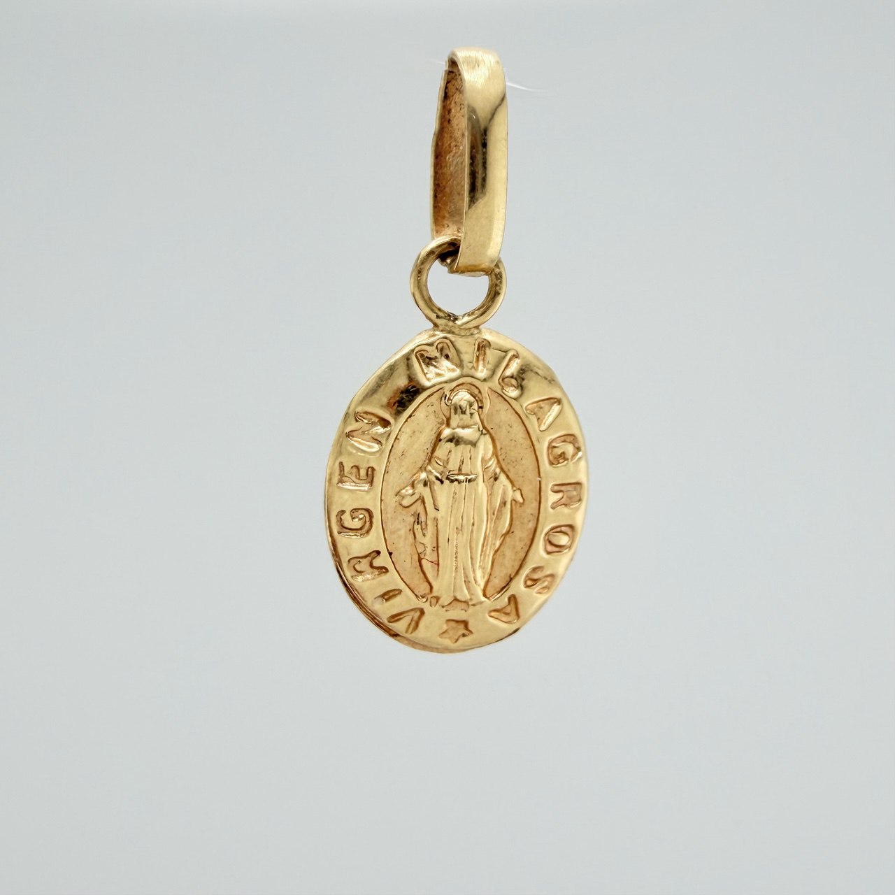 Dije Virgen Milagrosa 0.4gr / 3/4 in / Oro Amarillo 18K %