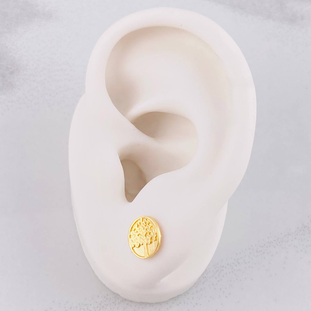 Tree of Life Stud Earrings 1.5g / in / 8.5mm Yellow Gold 18K