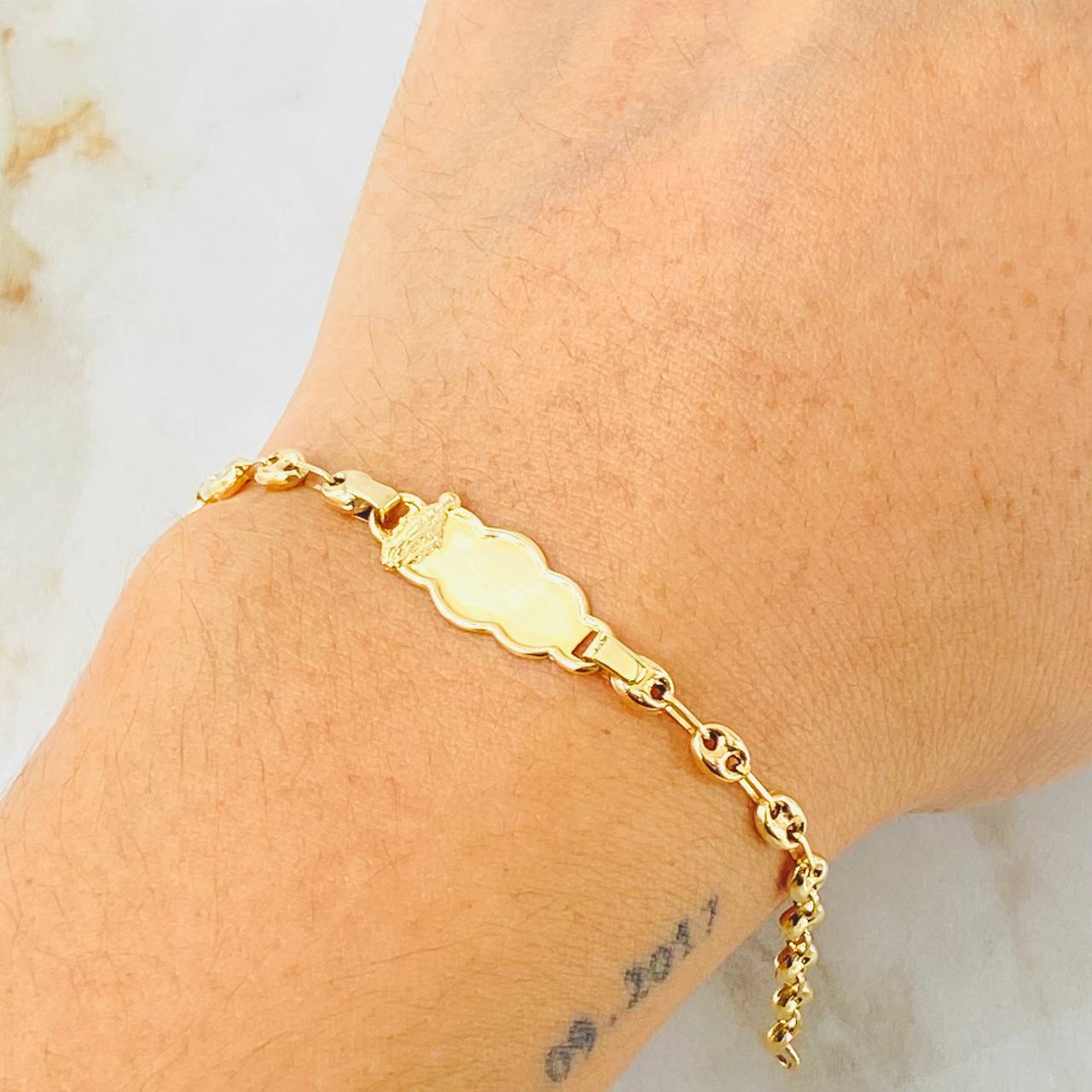 Pulso Bebé Gc Placa Nube Virgen Milagrosa 1.95gr / 5 1/4 in / 3.6mm Oro Amarillo 18K