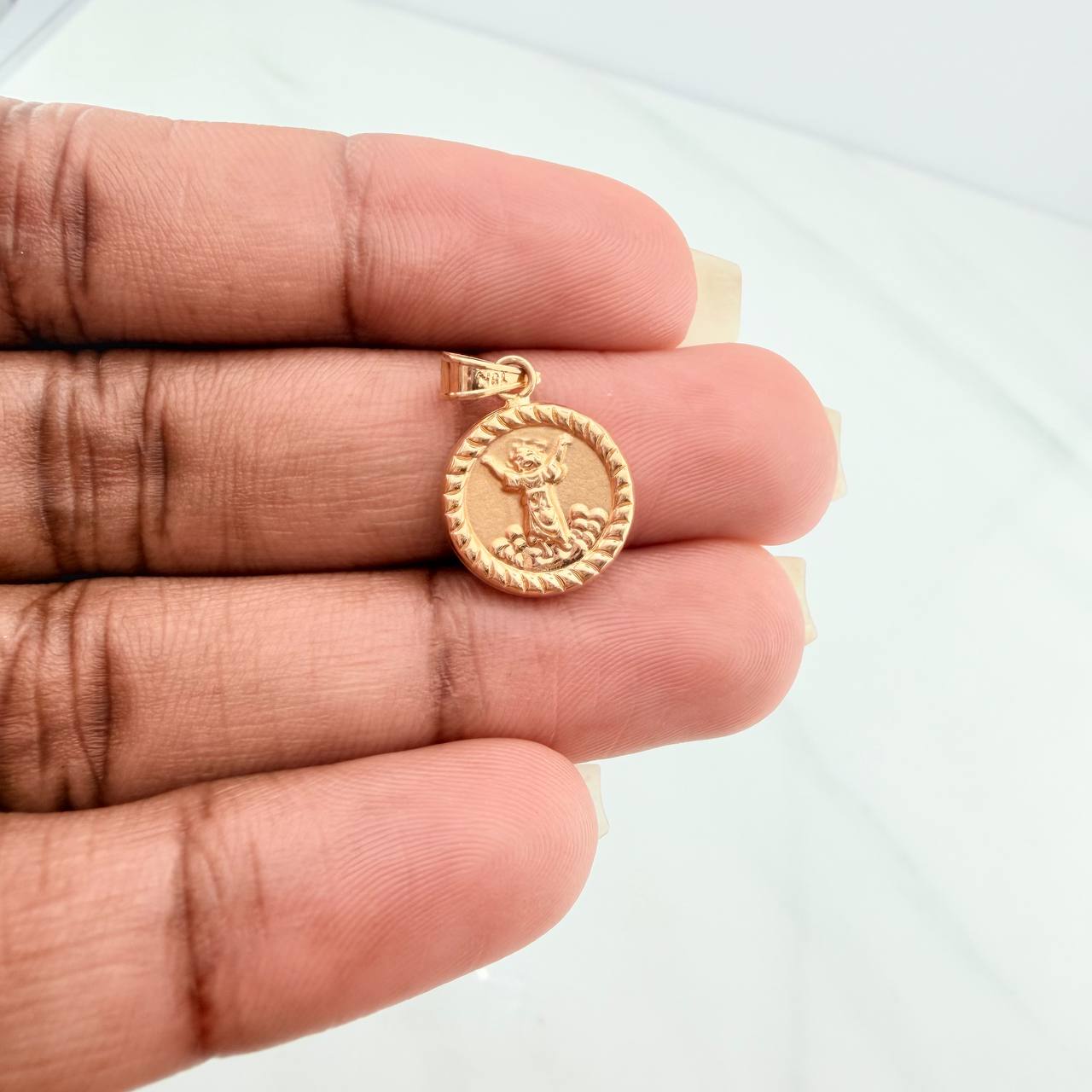 Dije Divino Niño 0.7gr / 3/4 in / Oro Amarillo 18K %